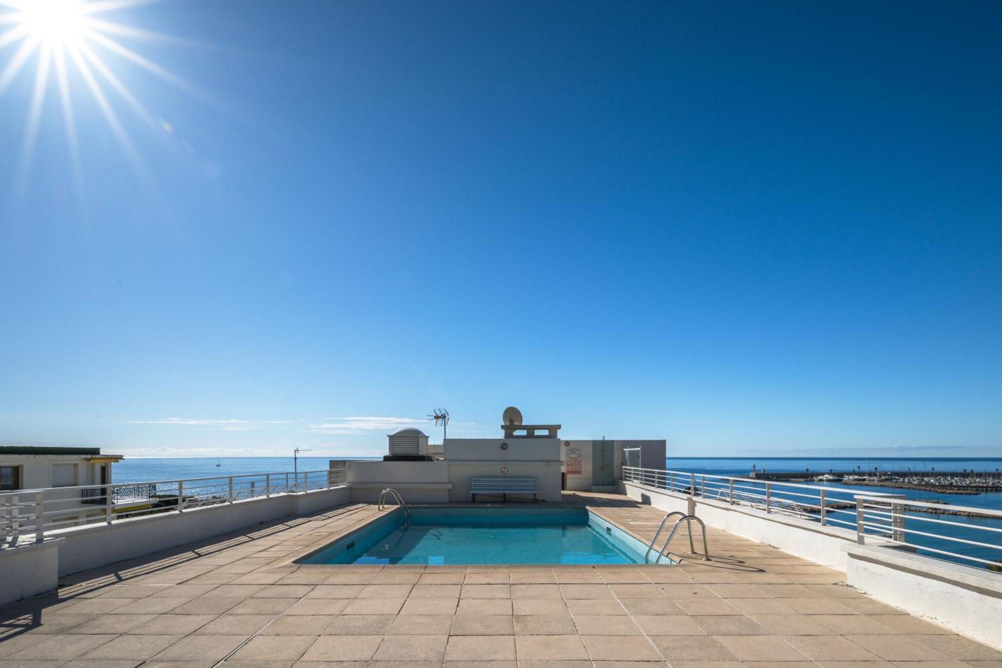 マントンLe Rocamare - Piscine Toit Terrasse - Parking Prive - Terrasseアパートメント エクステリア 写真